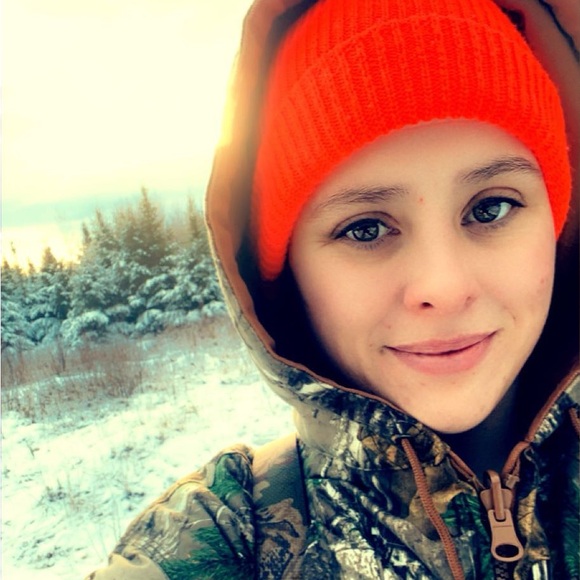 Meet your Posher, Whitney - Picture 1 of 1